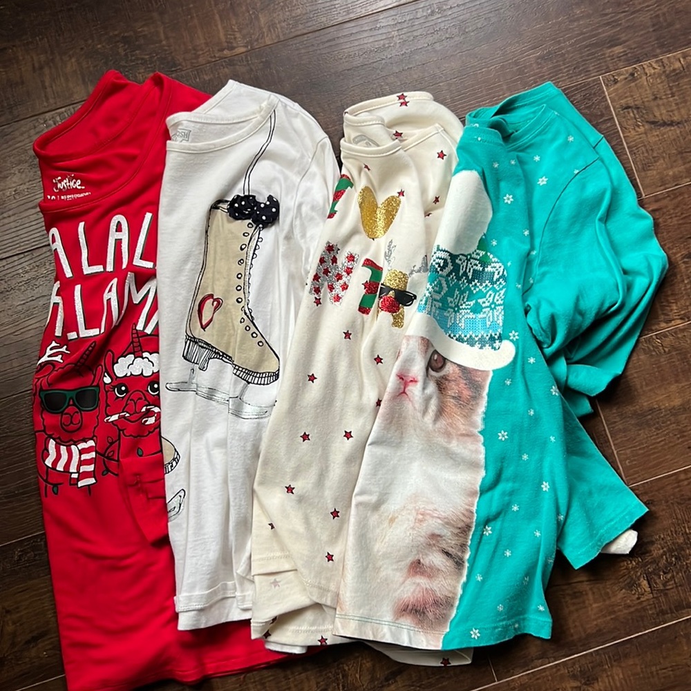 🔥🔥7 for $20🔥🔥 girls Christmas tops